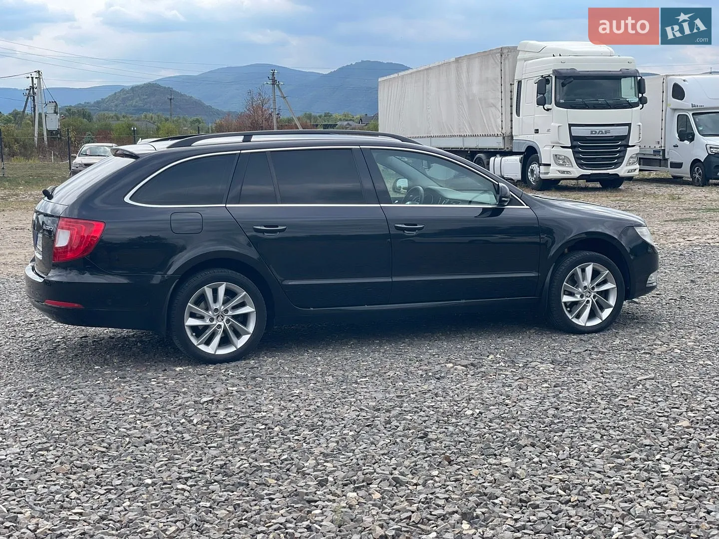 2013 Skoda Superb - мініатюра 5