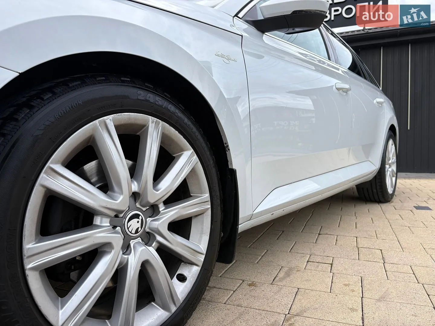 2015 Skoda Superb - мініатюра 14