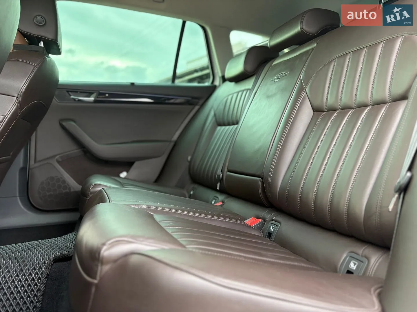 2015 Skoda Superb - мініатюра 35