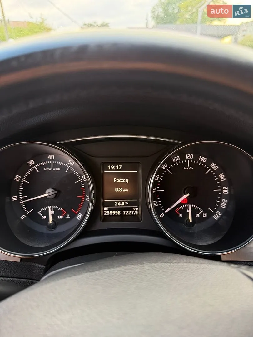 2010 Skoda Superb - мініатюра 29