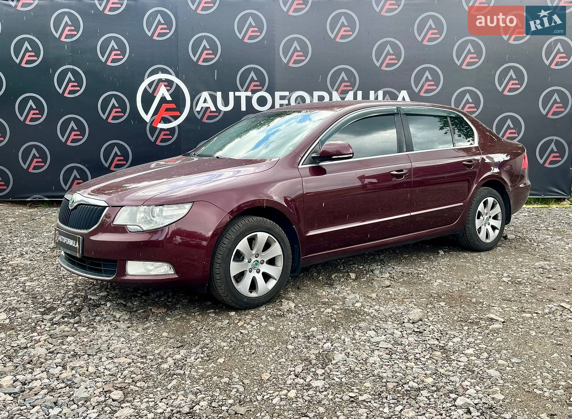 2012 Skoda Superb - мініатюра 3