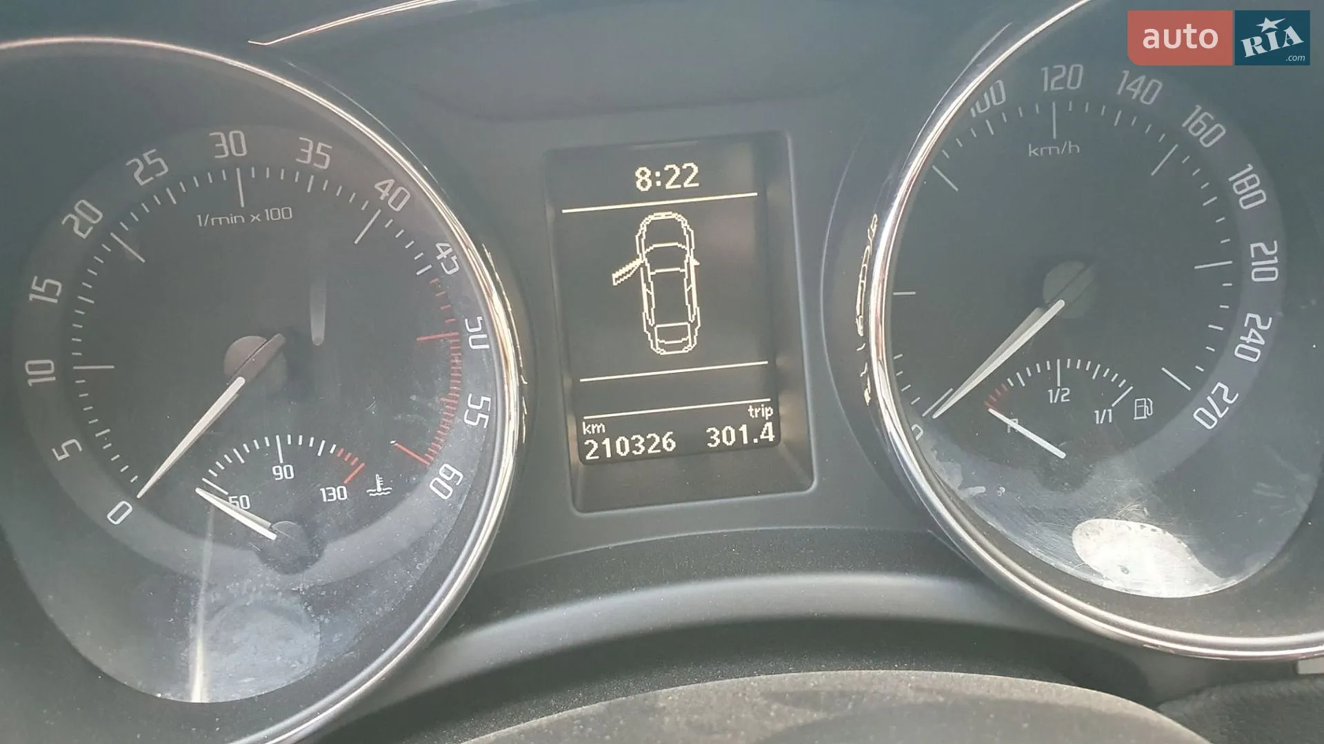2010 Skoda Superb - мініатюра 19