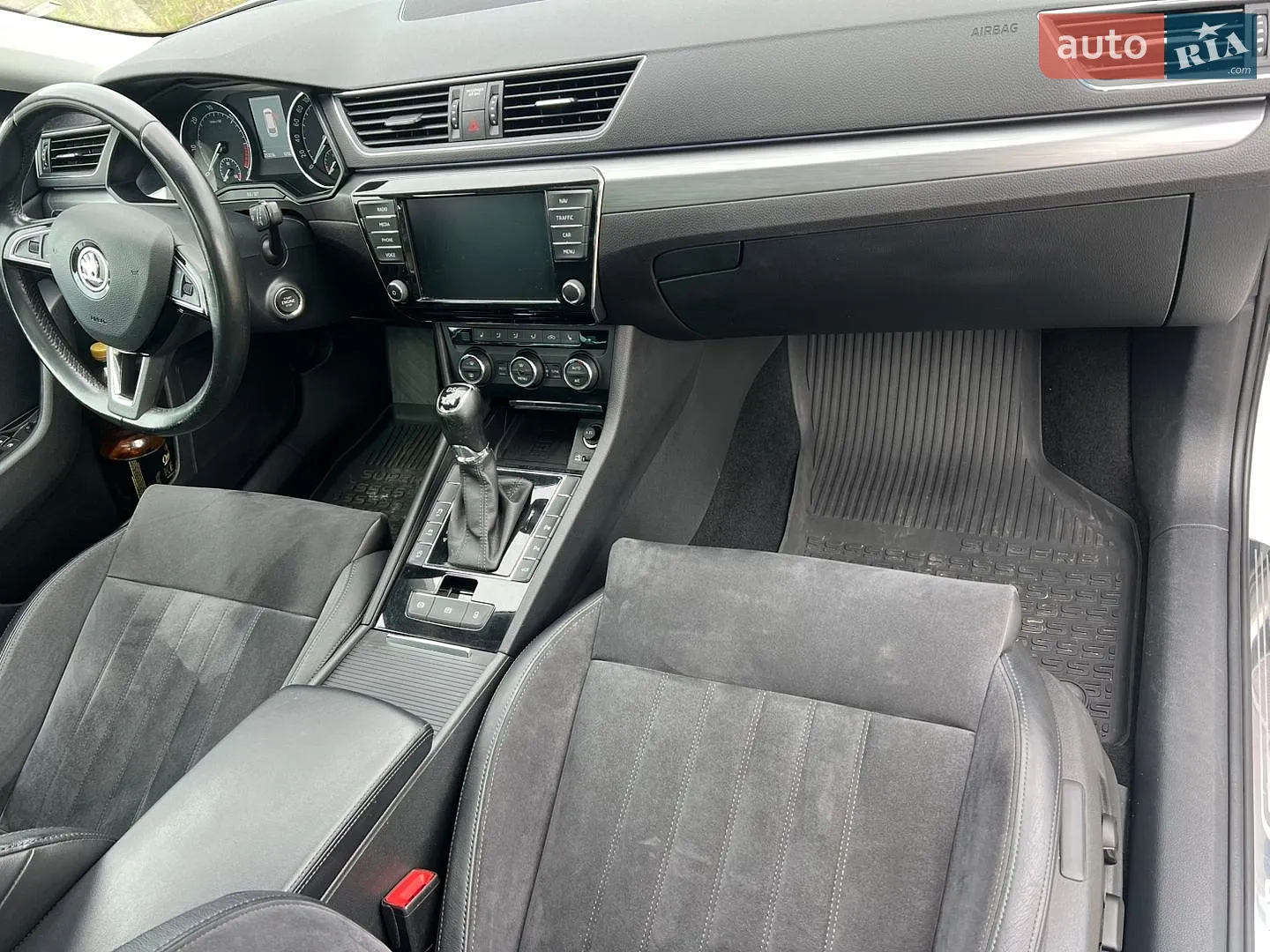 2016 Skoda Superb - мініатюра 14