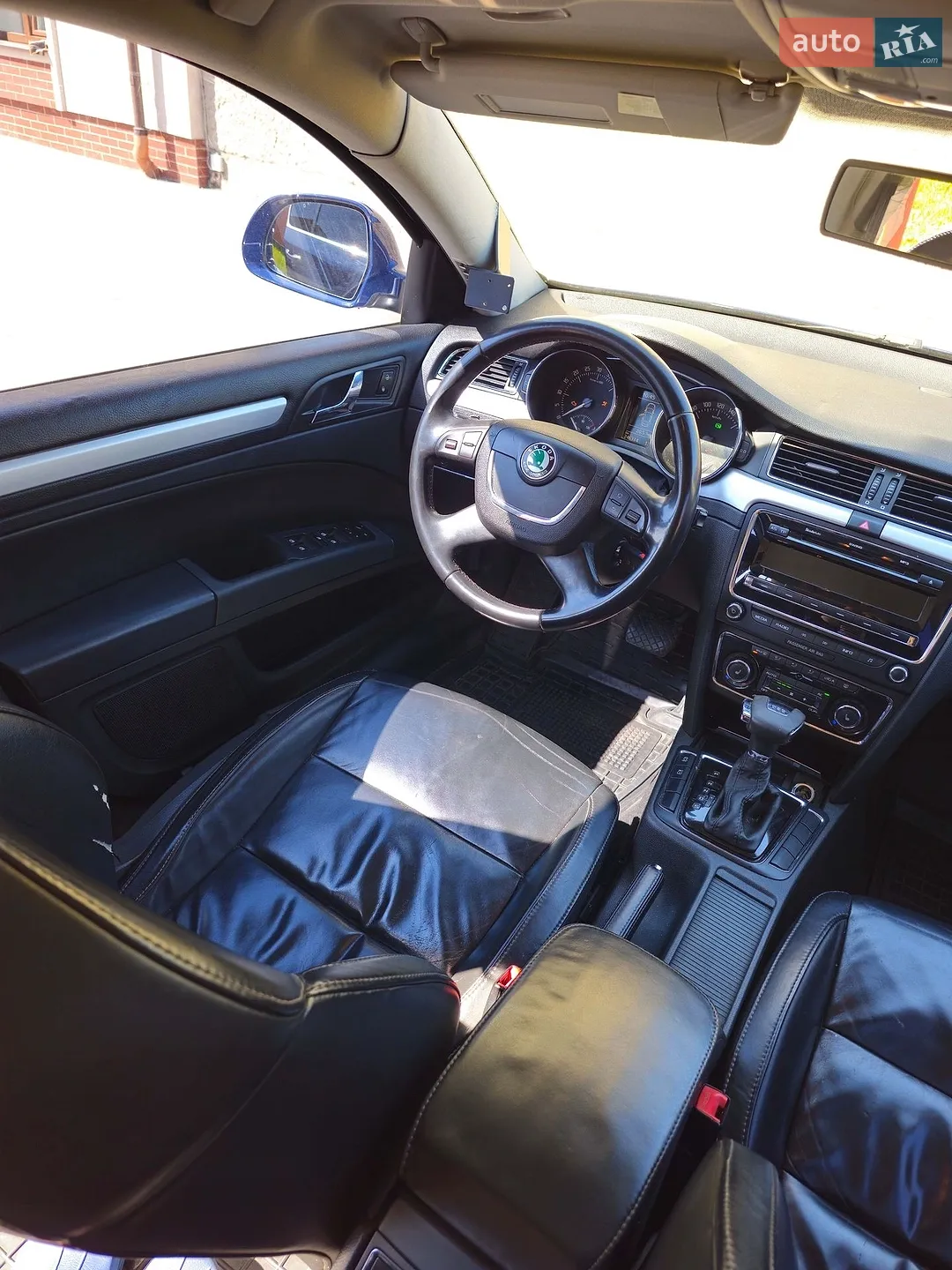 2010 Skoda Superb - мініатюра 38