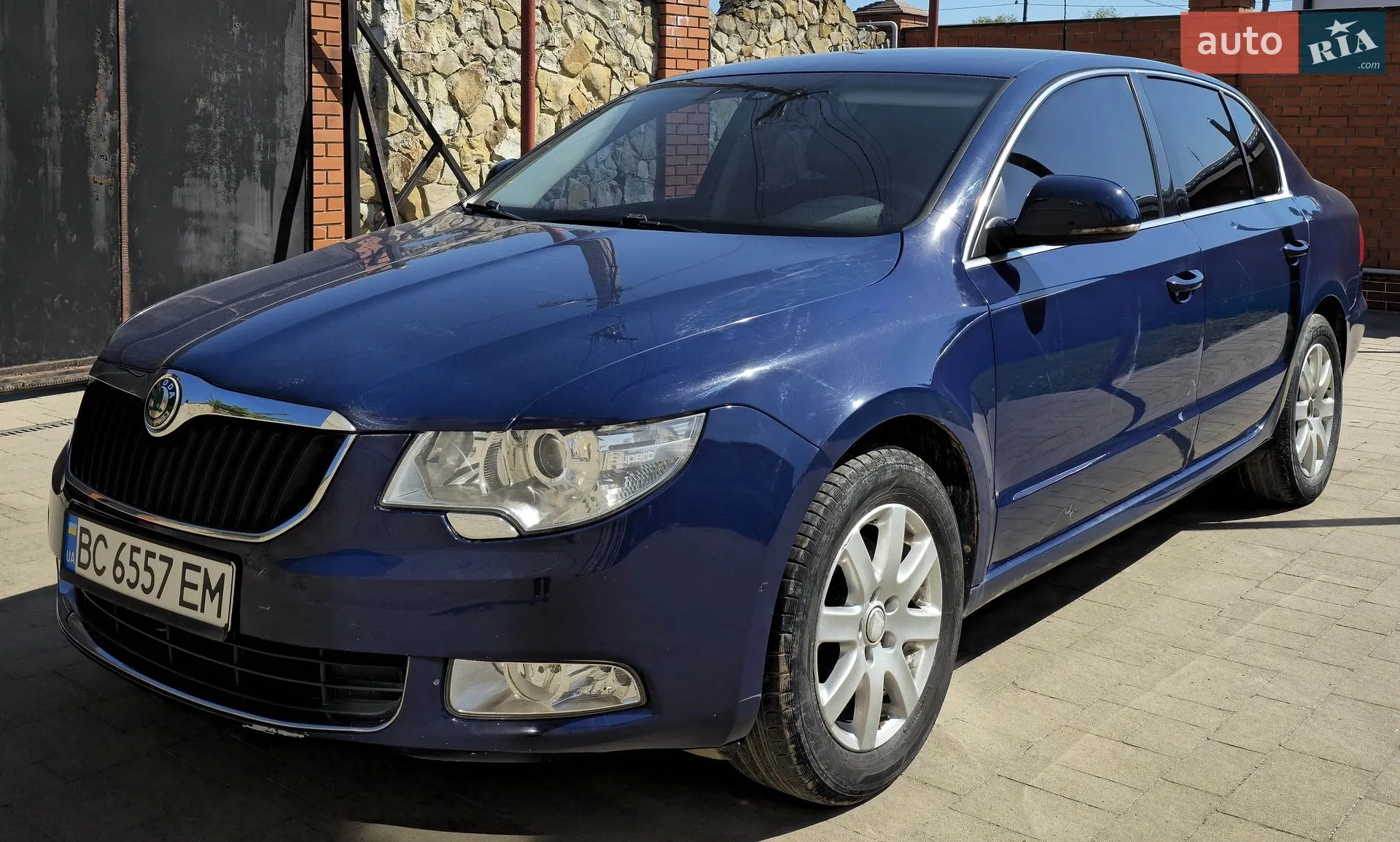 2010 Skoda Superb - мініатюра 4