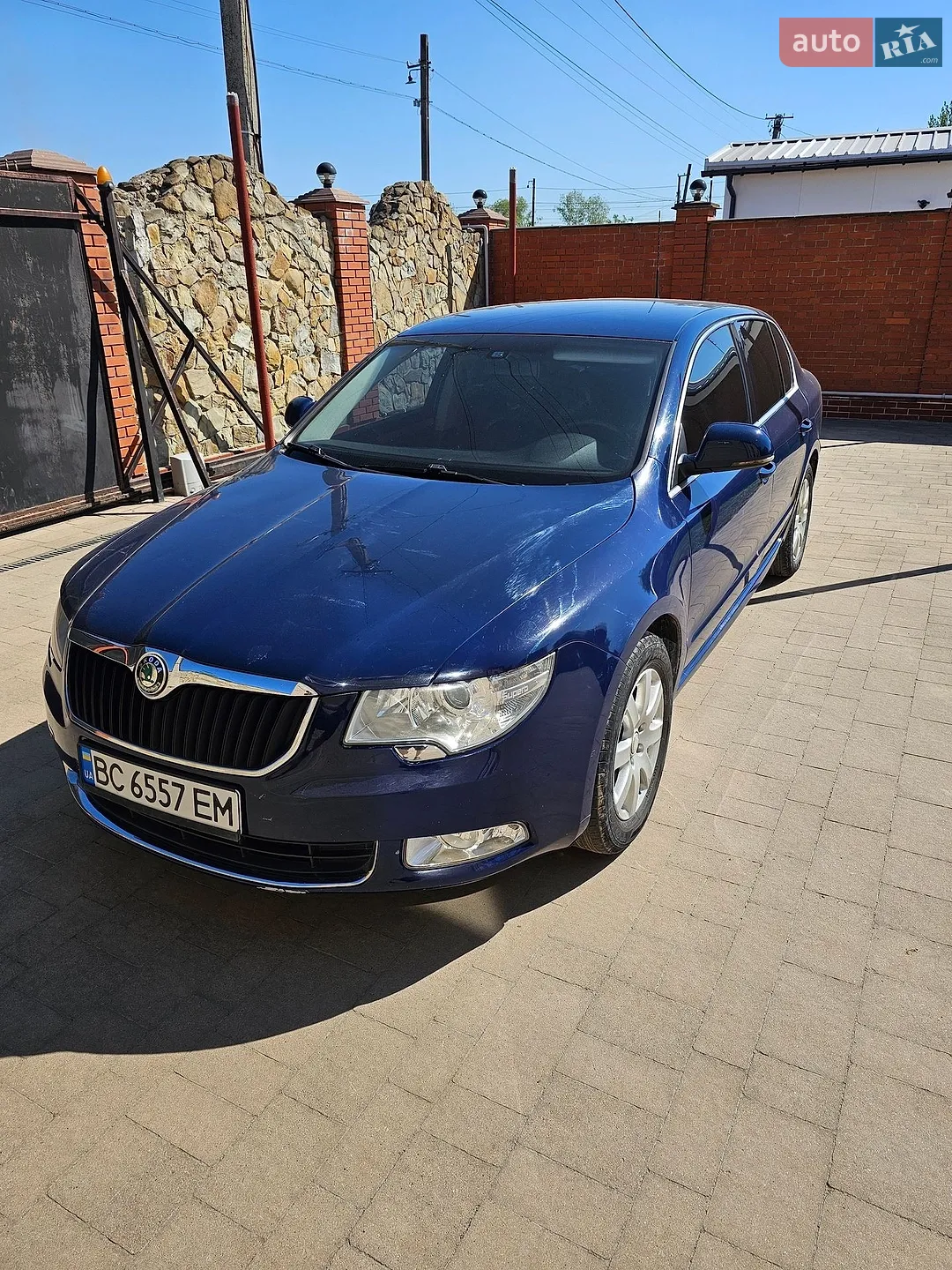2010 Skoda Superb - мініатюра 6