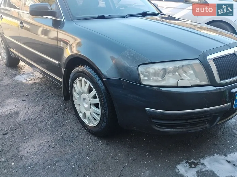Skoda Superb 2005