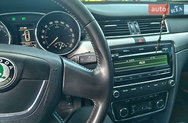 Лифтбек Skoda Superb 2012 в Вараше