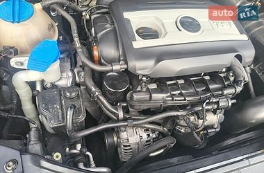 Лифтбек Skoda Superb 2012 в Вараше