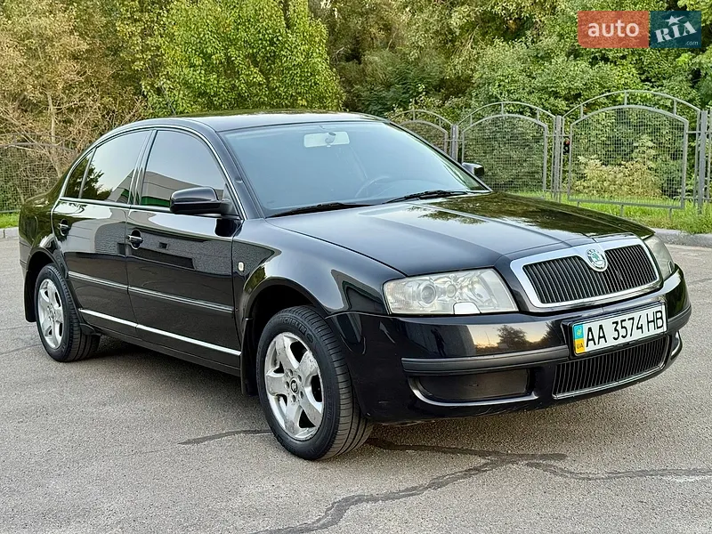 Skoda Superb 2006