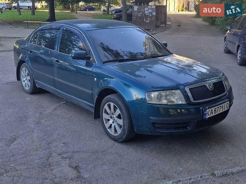 Skoda Superb 2003