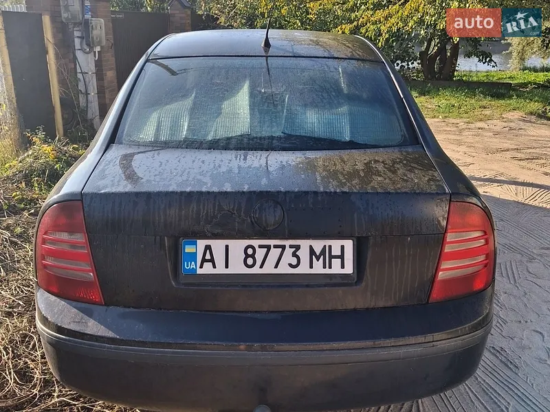 Skoda Superb 2004