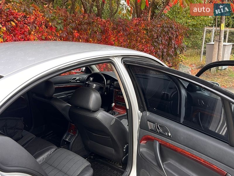 Лифтбек Skoda Superb 2002 в Виннице