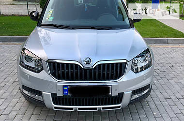 Внедорожник / Кроссовер Skoda Yeti 2015 в Каменец-Подольском