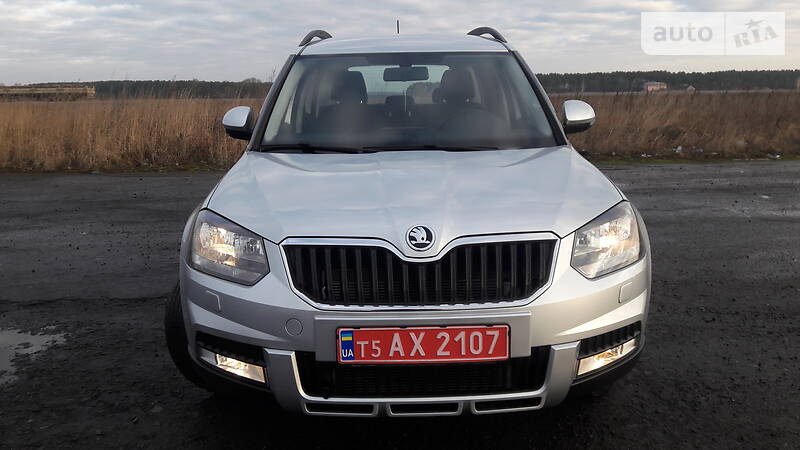 Позашляховик / Кросовер Skoda Yeti 2017 в Радивиліві