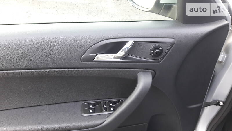 Позашляховик / Кросовер Skoda Yeti 2017 в Радивиліві