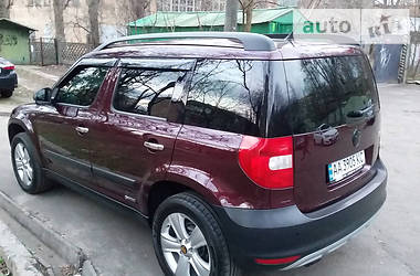 Позашляховик / Кросовер Skoda Yeti 2010 в Києві