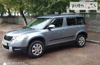 Внедорожник / Кроссовер Skoda Yeti 2011 в Софиевской Борщаговке