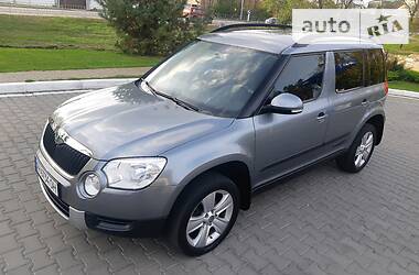 Внедорожник / Кроссовер Skoda Yeti 2012 в Киеве