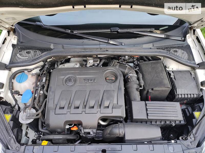 Внедорожник / Кроссовер Skoda Yeti 2013 в Дрогобыче