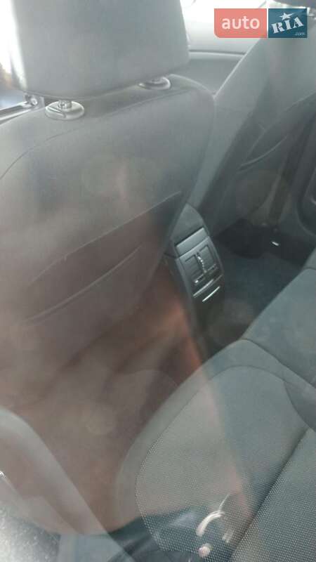 Позашляховик / Кросовер Skoda Yeti 2015 в Хмельницькому фото 10 Позашляховик / Кросовер Skoda Yeti 2015 в Хмельницькому