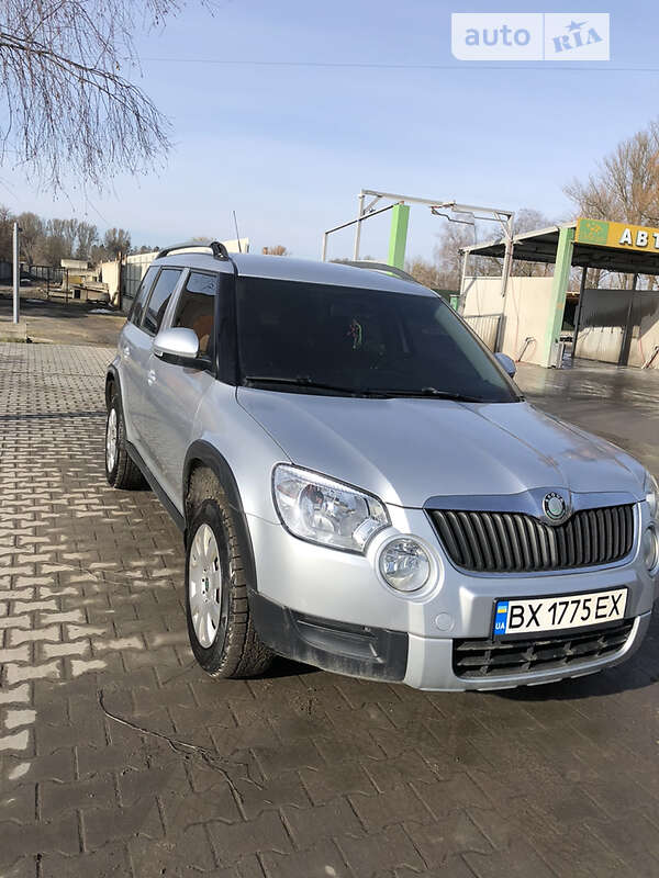 Позашляховик / Кросовер Skoda Yeti 2010 в Волочиську