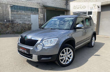Позашляховик / Кросовер Skoda Yeti 2011 в 