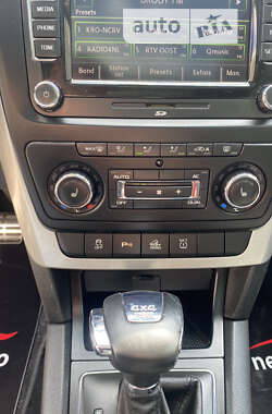 Позашляховик / Кросовер Skoda Yeti 2011 в 