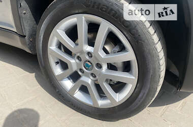 Позашляховик / Кросовер Skoda Yeti 2011 в 