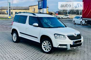 Позашляховик / Кросовер Skoda Yeti 2015 в Мукачевому