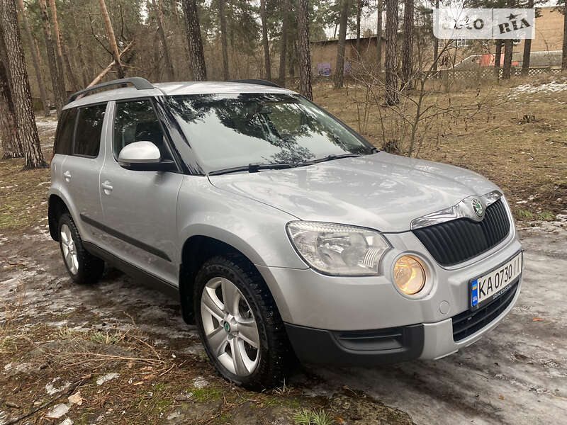 Внедорожник / Кроссовер Skoda Yeti 2013 в Киеве