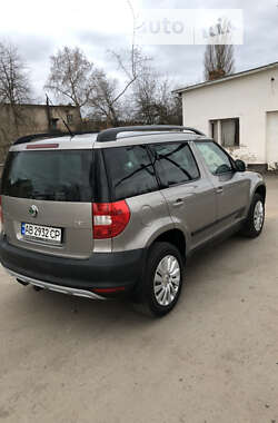 Внедорожник / Кроссовер Skoda Yeti 2010 в Калиновке