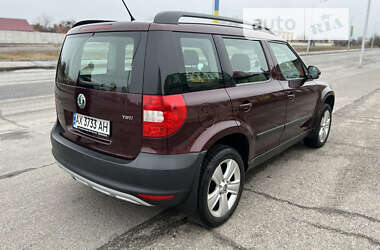 Позашляховик / Кросовер Skoda Yeti 2012 в Вишневому