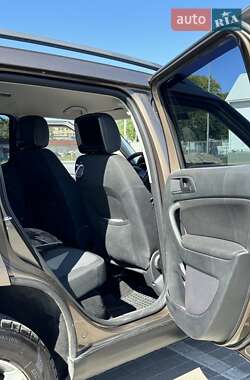Внедорожник / Кроссовер Skoda Yeti 2012 в 