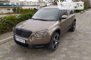 Позашляховик / Кросовер Skoda Yeti 2011 в Южному