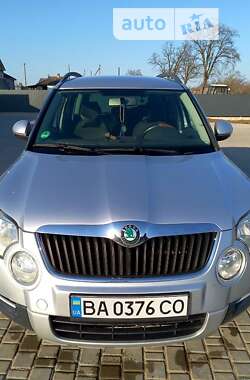 Внедорожник / Кроссовер Skoda Yeti 2011 в Ольшанке