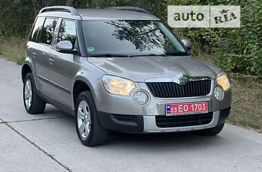 Внедорожник / Кроссовер Skoda Yeti 2010 в Ковеле