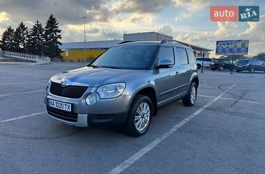 Внедорожник / Кроссовер Skoda Yeti 2009 в 