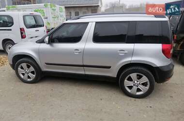 Позашляховик / Кросовер Skoda Yeti 2011 в Кам'янець-Подільському