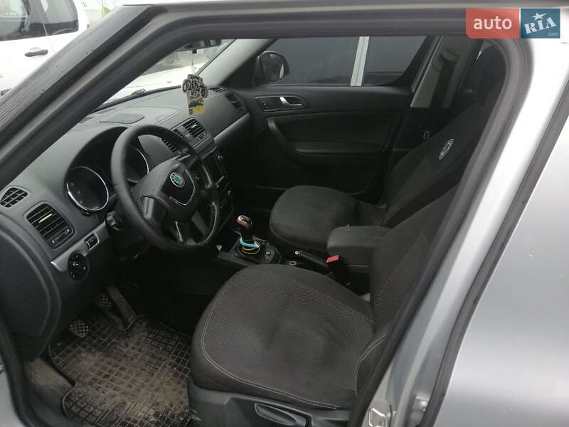 Позашляховик / Кросовер Skoda Yeti 2011 в Кам'янець-Подільському