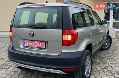 Внедорожник / Кроссовер Skoda Yeti 2011 в Дрогобыче