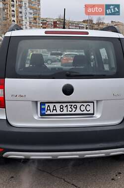 Позашляховик / Кросовер Skoda Yeti 2012 в Києві