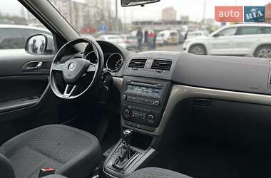 Позашляховик / Кросовер Skoda Yeti 2014 в 