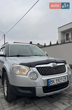 Позашляховик / Кросовер Skoda Yeti 2012 в Рівному