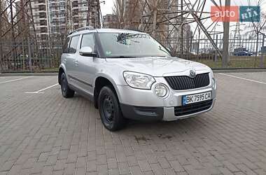 Позашляховик / Кросовер Skoda Yeti 2010 в 