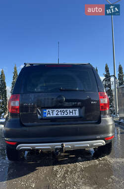 Внедорожник / Кроссовер Skoda Yeti 2010 в Надворной