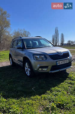 Внедорожник / Кроссовер Skoda Yeti 2014 в 