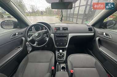 Внедорожник / Кроссовер Skoda Yeti 2009 в 