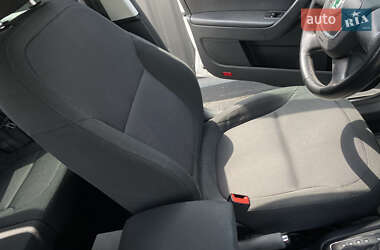 Позашляховик / Кросовер Skoda Yeti 2012 в 