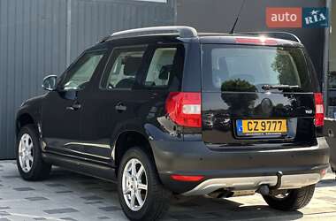 Внедорожник / Кроссовер Skoda Yeti 2010 в 